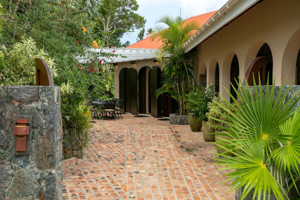Mango Bay